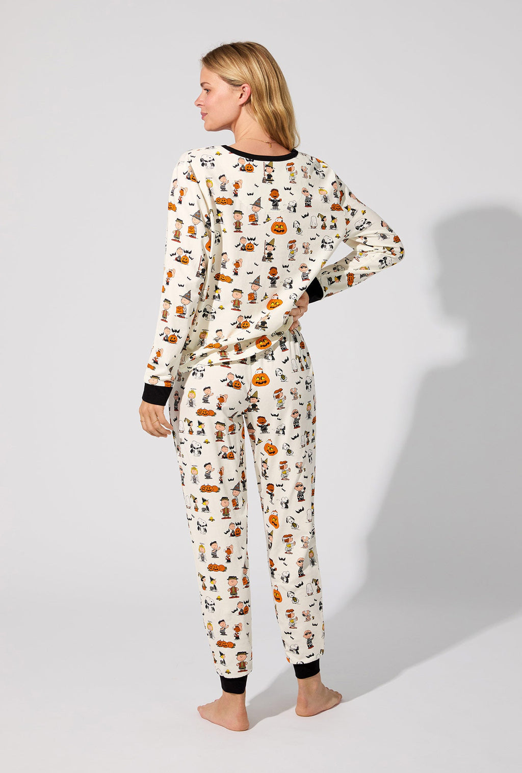 Peanuts® Snoopy's Halloween Long Sleeve Pullover Crew and Jogger Stretch Jersey PJ Set