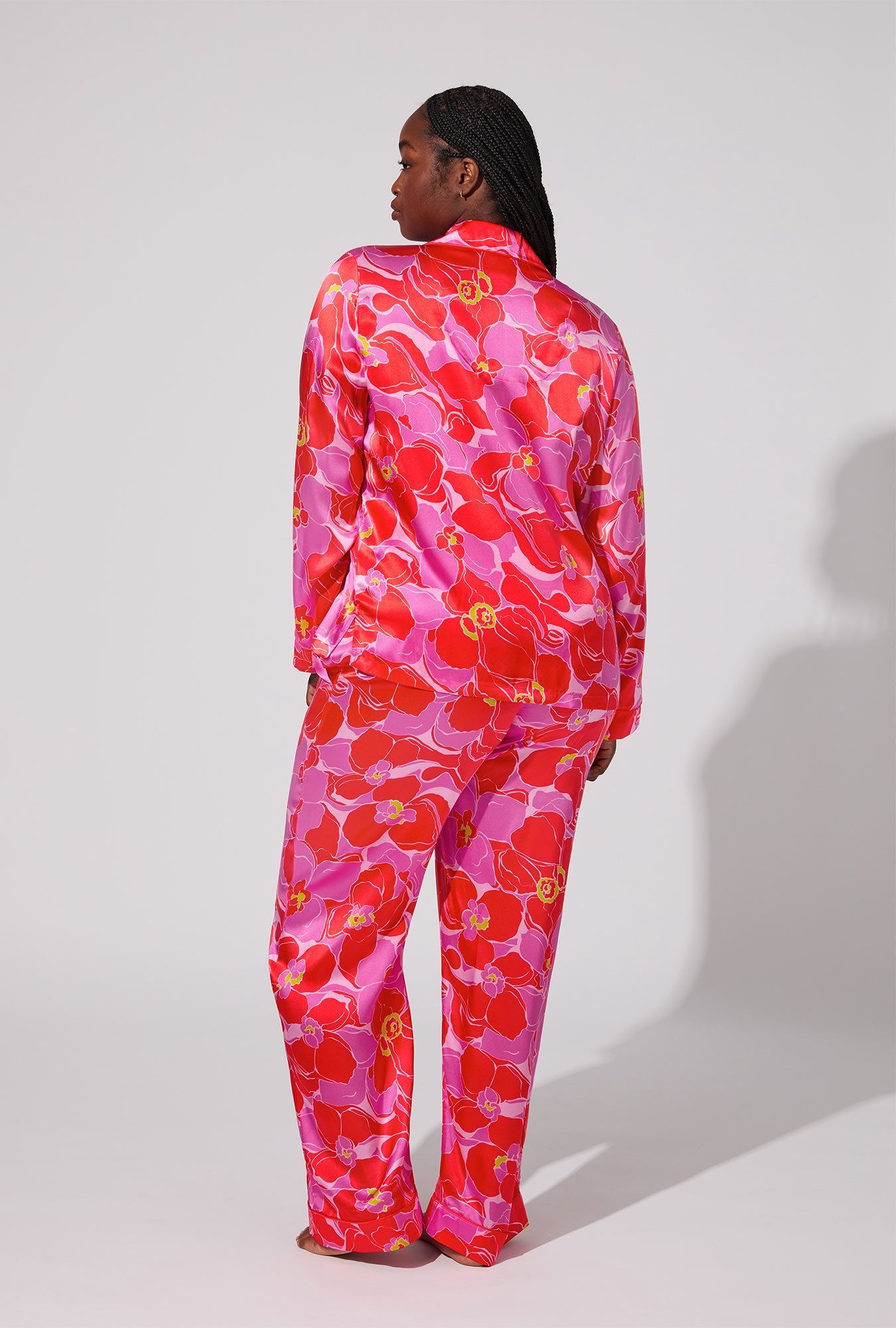 BedHead X Trina Turk Winter Orchids Long Sleeve Classic Washable Silk PJ Set