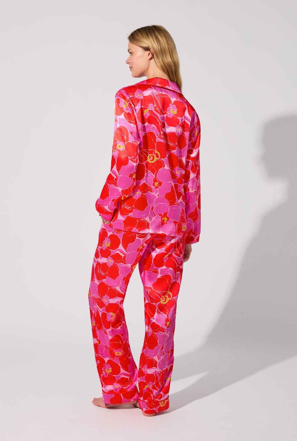 BedHead X Trina Turk Winter Orchids Long Sleeve Classic Washable Silk PJ Set